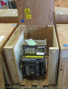 BREAKER, CIRCUIT, 600 FRAME AMP RATING, MASTERPACT NT 08N1 KIND, 3 POLE, 480 VOLT RATING SQUARE D DIRECT REPLACEMENT FOR NSR-EQ ABB K-600S ENVIRONMENTALLY QUALIFIED (EQ) FOR PENETRATION AREA (REFER TO EQDP M-85123) INCLUDES ONE NEW 18" DOOR, MOUNTS USING EXISTING HINGES > CONTINUOUS CURRENT: 600A > INTERRUPTING RATING: 30KA @ 535 VAC > 125VDC OPERATED > RMS 2002 NTC SOLID STATE, PART # NLI-NT08N1-LISB8-EODC-NSR-EQ-001 (W-44) LOADING & HANDLING FEE $15-